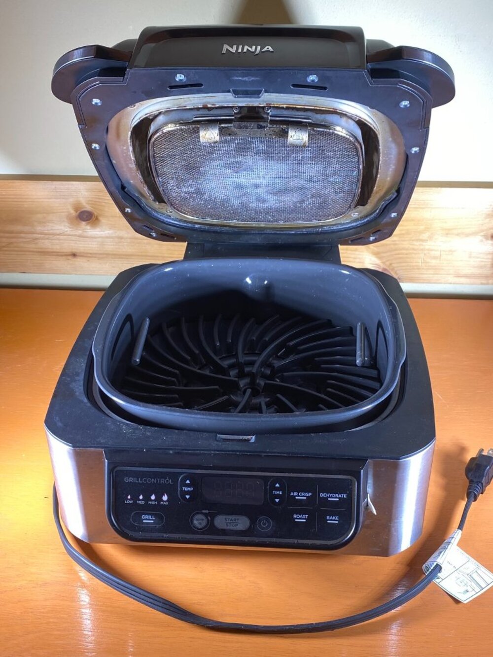 Ninja Foodi Pro AG400 5-in-1 Air Fryer - Black/Silver